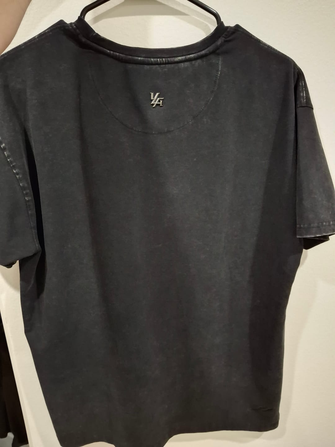 Customer photo review of 4148 - Elevated Essentials - Fitted Tee