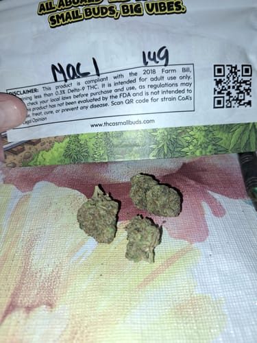 Customer photo review of Mac 1 THCA Flower