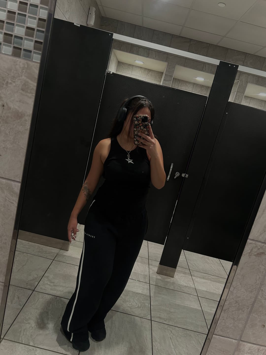 Customer photo review of W239 - Streak Joggers