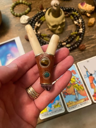 Customer photo review of Handmade Shipibo Bone Kuripe with Crystal Point