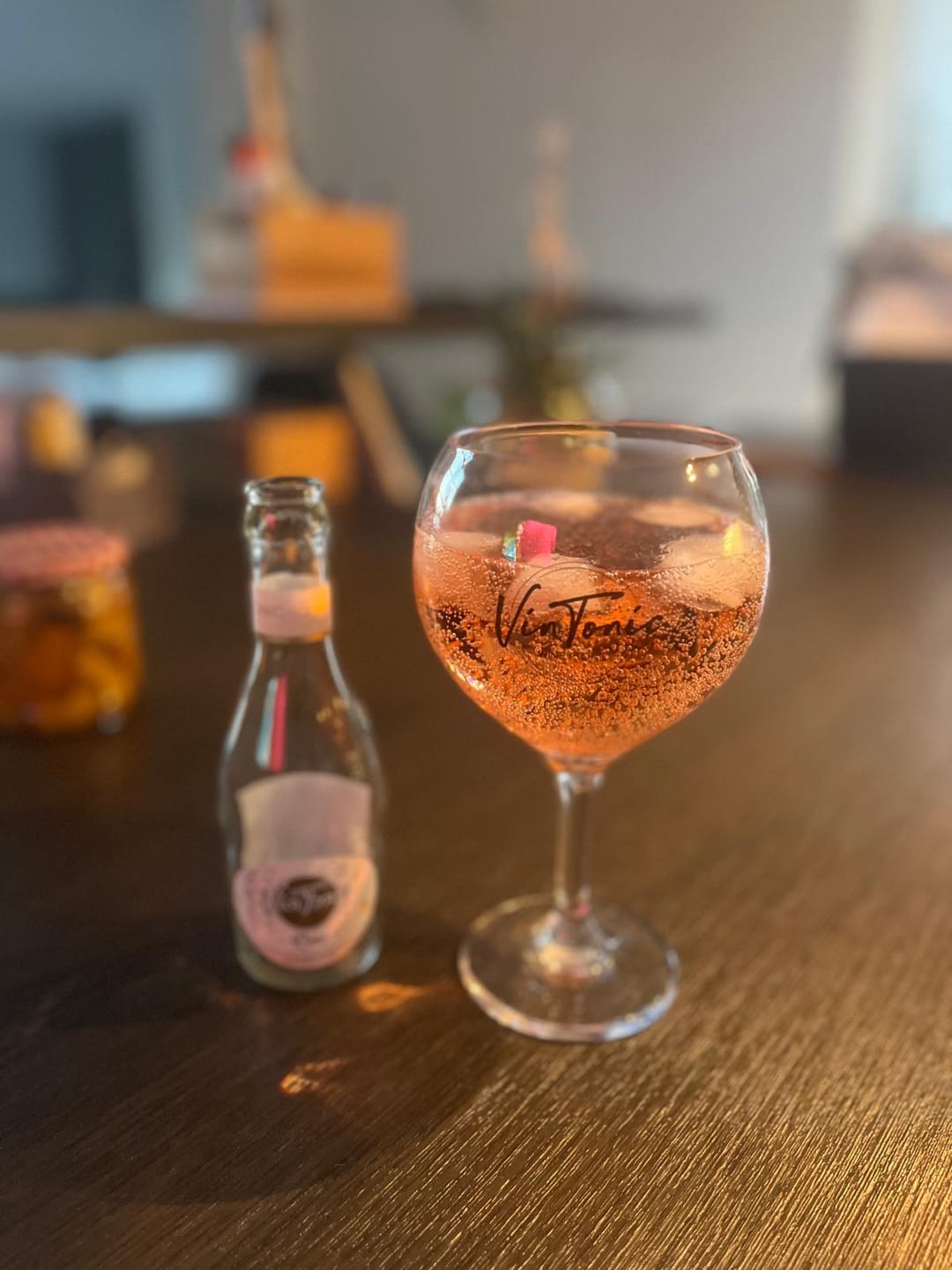 Customer photo review of VinTonic Piccolo Mix - 12 Classic, 12 Rosé