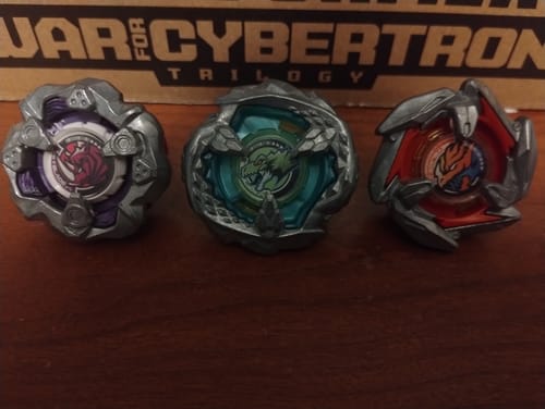 Customer photo review of TAKARA TOMY Beyblade X BX-31 Random Booster Vol.3 TyrannoBeat 4-70Q