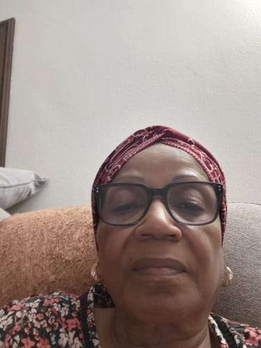 Customer photo review by Estelle B.