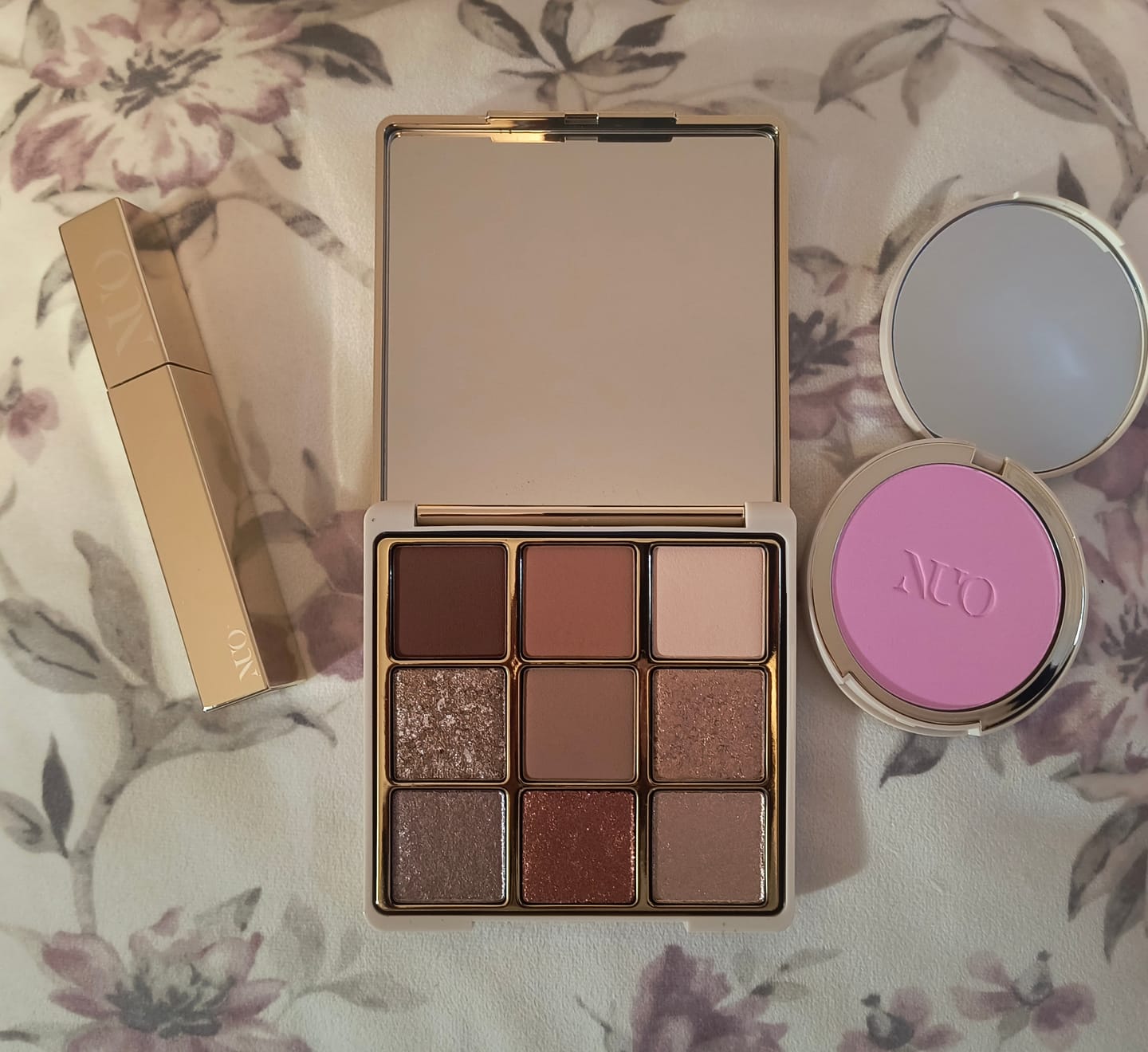 Customer photo review of Blush pudra cu efect de blurare