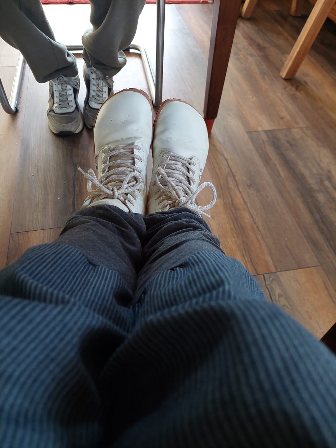 Customer photo review of Vaistoa Hurmos 2 | Casual Winter Barefoot Boots