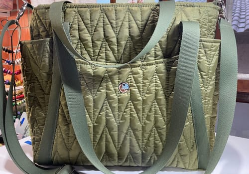 Customer photo review of NYLON MATELASSE CHEVRON DE FERNANDA GAMA VERDE OLIVA