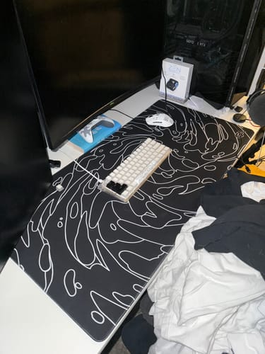 Customer photo review of Black Monochrome Swirl Mousepad
