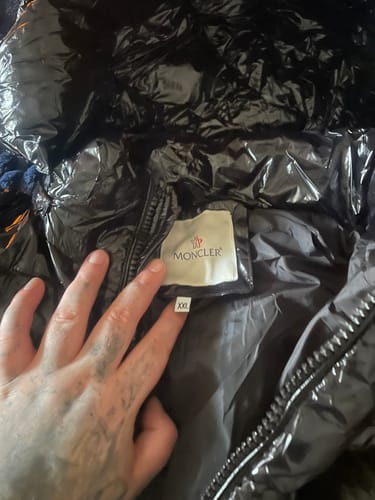 Kevin F. review of Giubbino Moncler image 1 out of 2