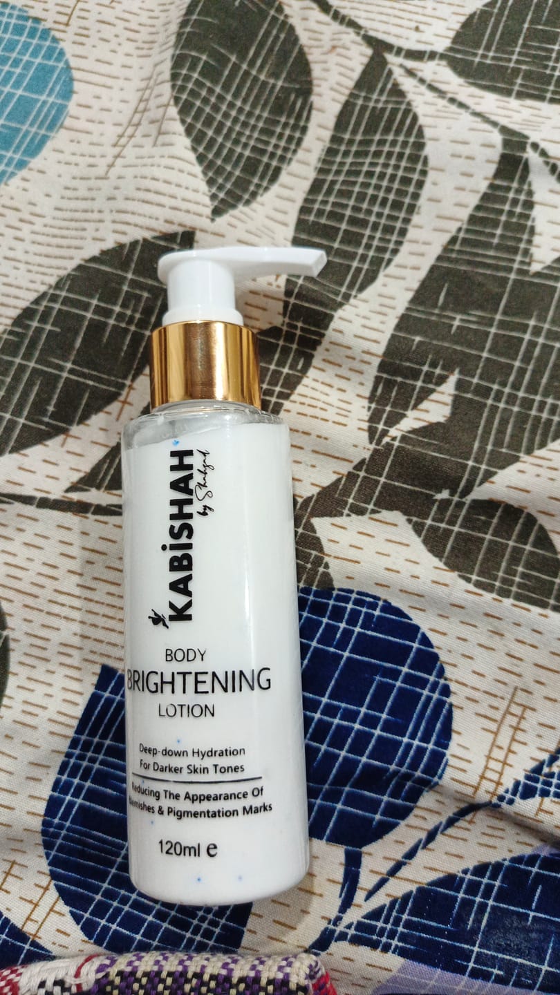 Customer photo review of DazzleSkin Body Hydrating Lotion