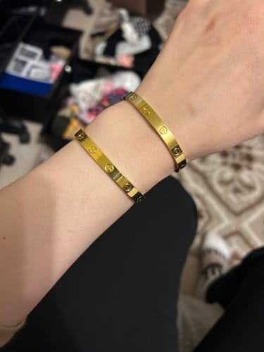 Customer photo review of LOVE BRACELET 6.1MM