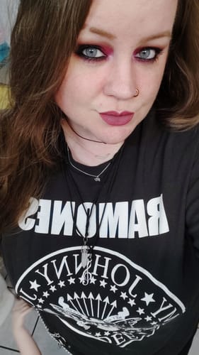 Customer photo review of Instant Dye Shampoo