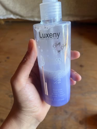 Reseña con foto de un cliente sobre Spray Bifásico 10 en 1 230 ml