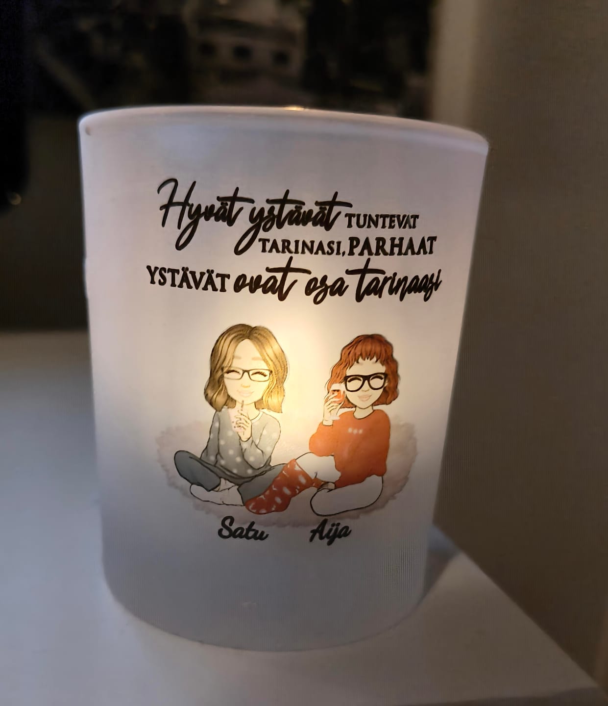 Customer photo review of Rakkaat ihmiset - Personoitu tuikkukynttilä