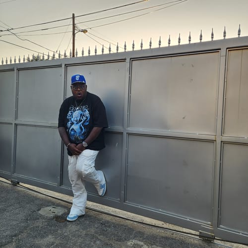 Customer photo review of "The Friendly Ghost" Casper T-Shirt | @illest.curves