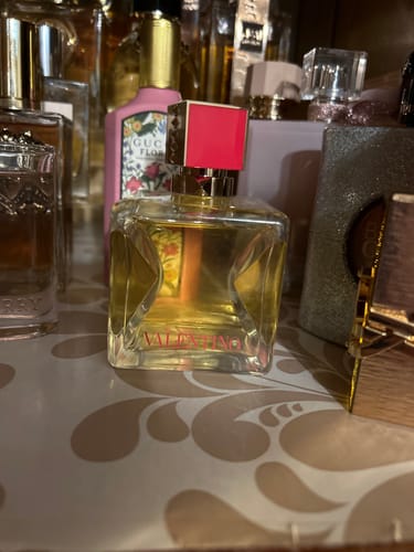 Customer photo review of Valentino Voce Viva Eau de Parfum Spray for Women 3.4 Oz