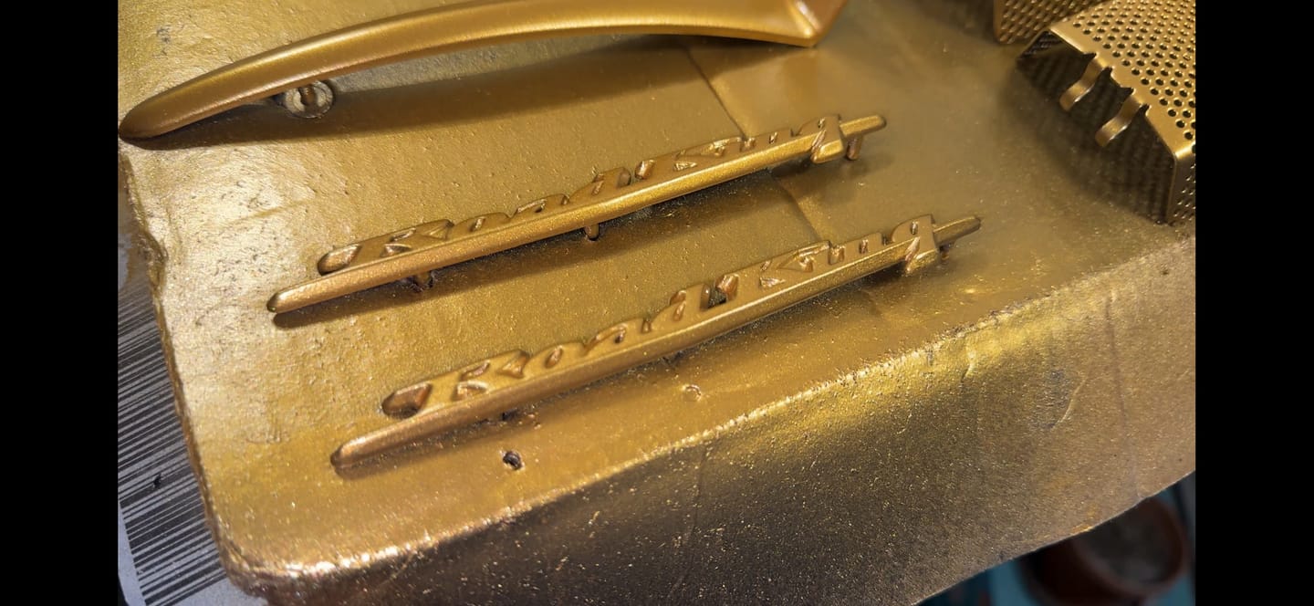 Customer photo review of Egyptian Gold Spray Can Midcoat