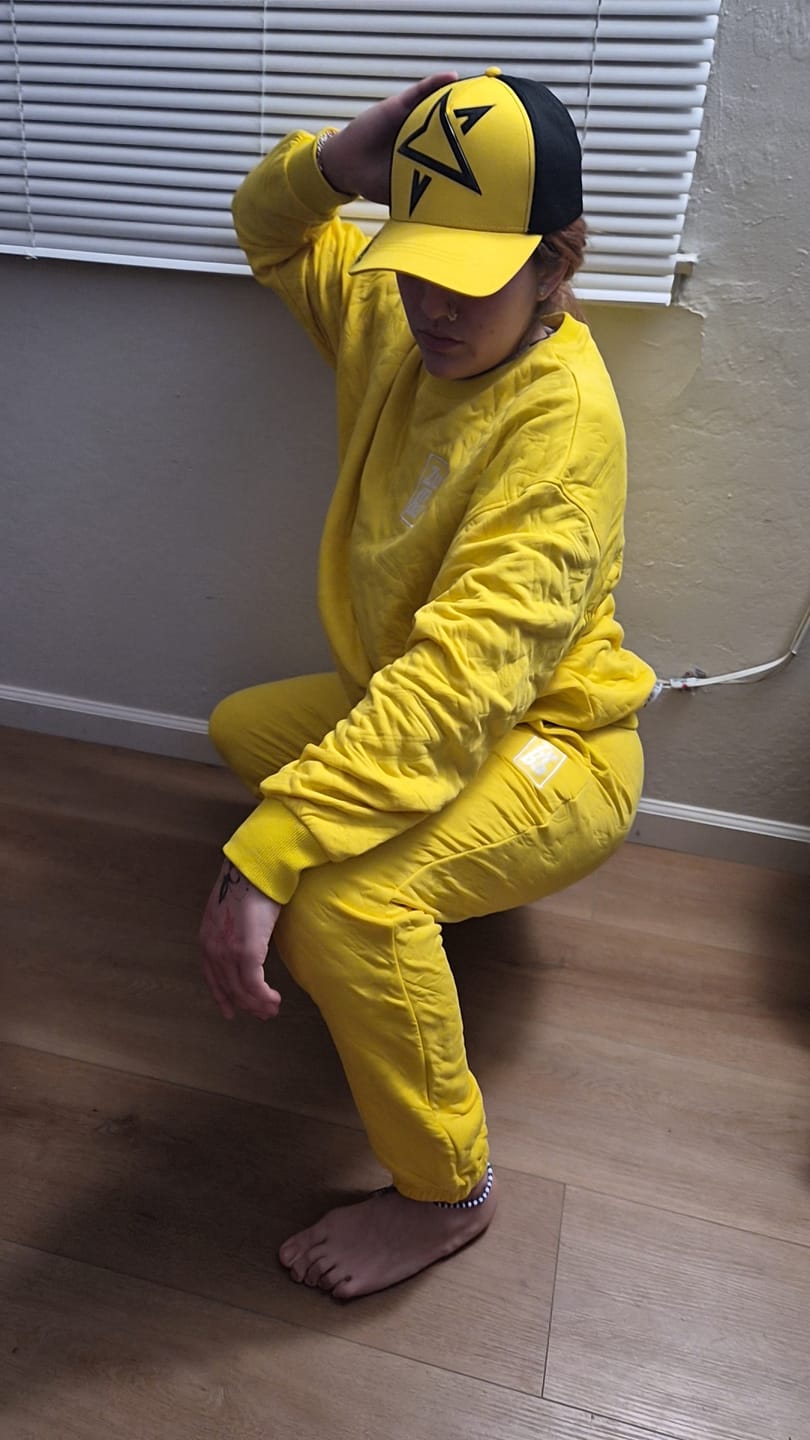 Customer photo review of Apres Zumba Quilted Slouch Sweatpants