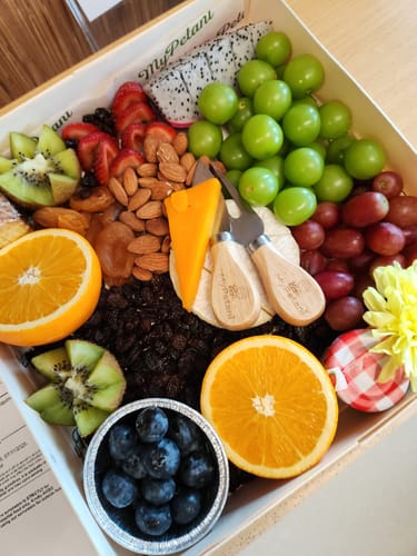 Customer photo review of Subang Jaya Signature Cheese Fruit Grazing Platter (Available in S, M & L size) [Malaysia]