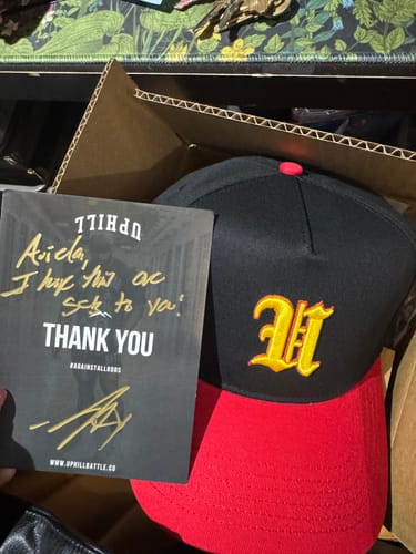 Customer photo review of OE U Black/Red/Gold