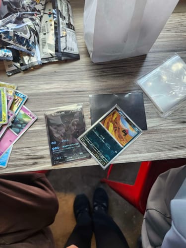 Customer photo review of Pokemon Black Bolt Booster Box sv11B