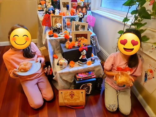 Customer photo review of Large Pan de Muerto - To share up to 5 people