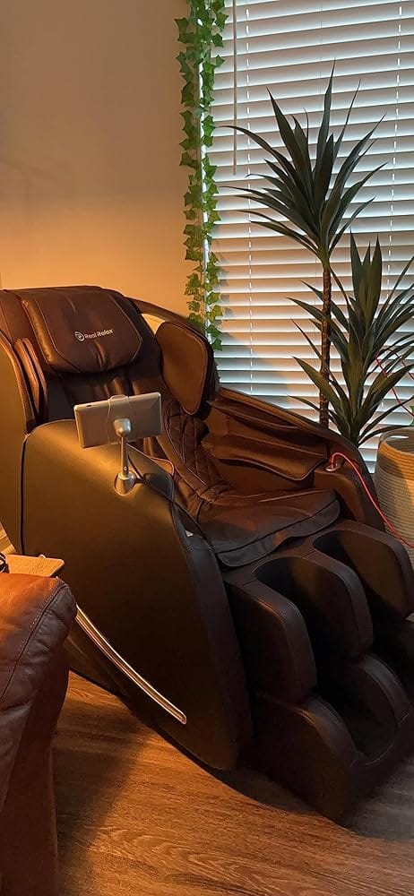 Customer photo review of Favor-06 3D Massage Chair Black