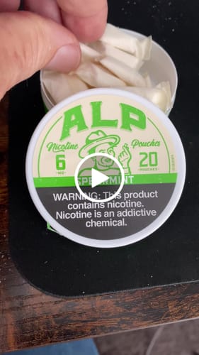 Douglas V. review of Spearmint Nicotine Pouches image 1 out of 1