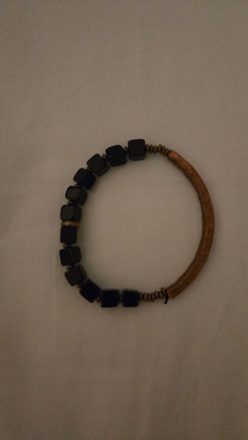 Customer photo review of Obsidian Schutz - Armband