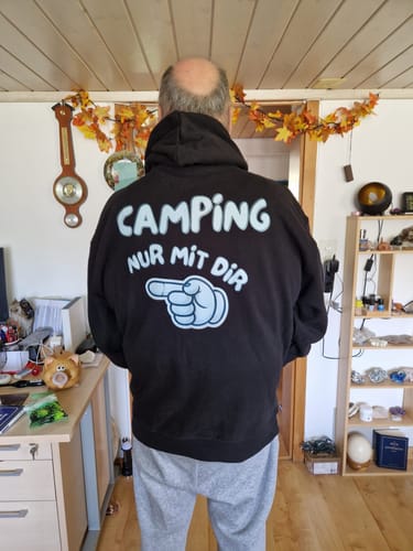 Customer photo review of Nur mit dir links - Rückendruck | Premium Hoodie unisex