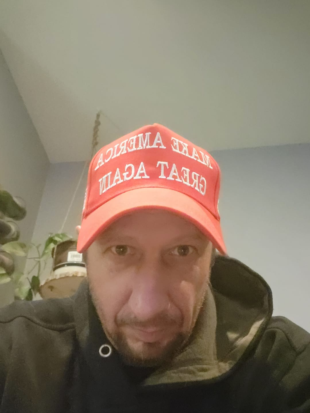 Customer photo review of New MAGA 45 47 Red Hat