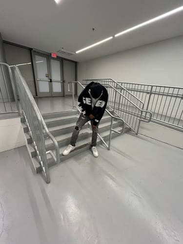 Customer photo review of SEEK ZIPUP