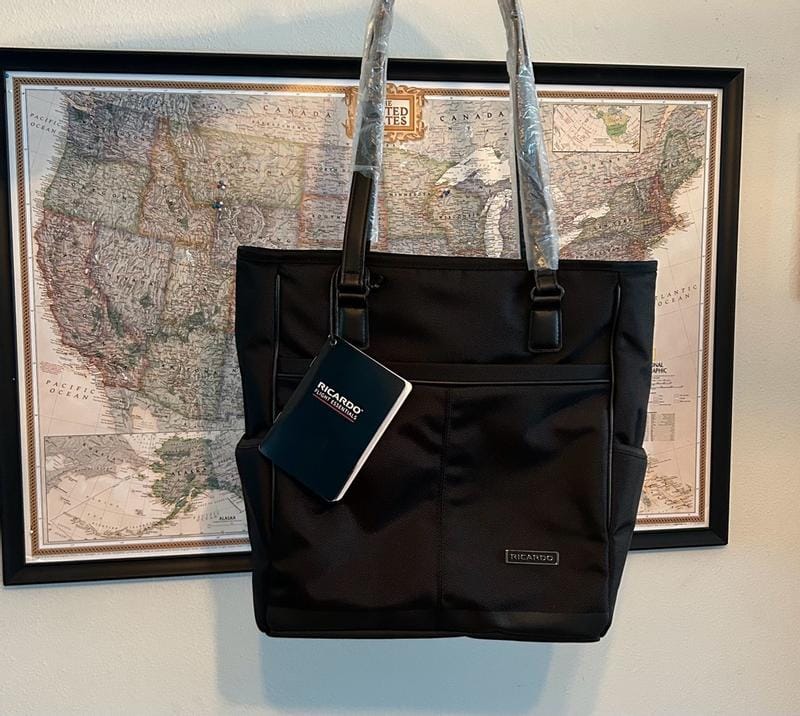 Customer photo review of Flight Essentials Softside Layover Tote, Black - 19L