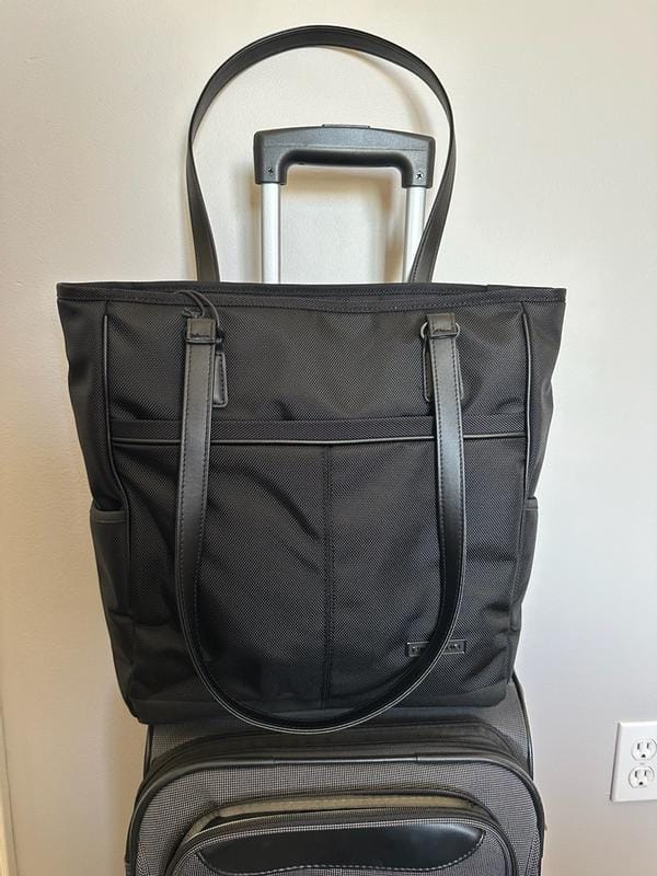 Customer photo review of Flight Essentials Softside Layover Tote, Black - 19L
