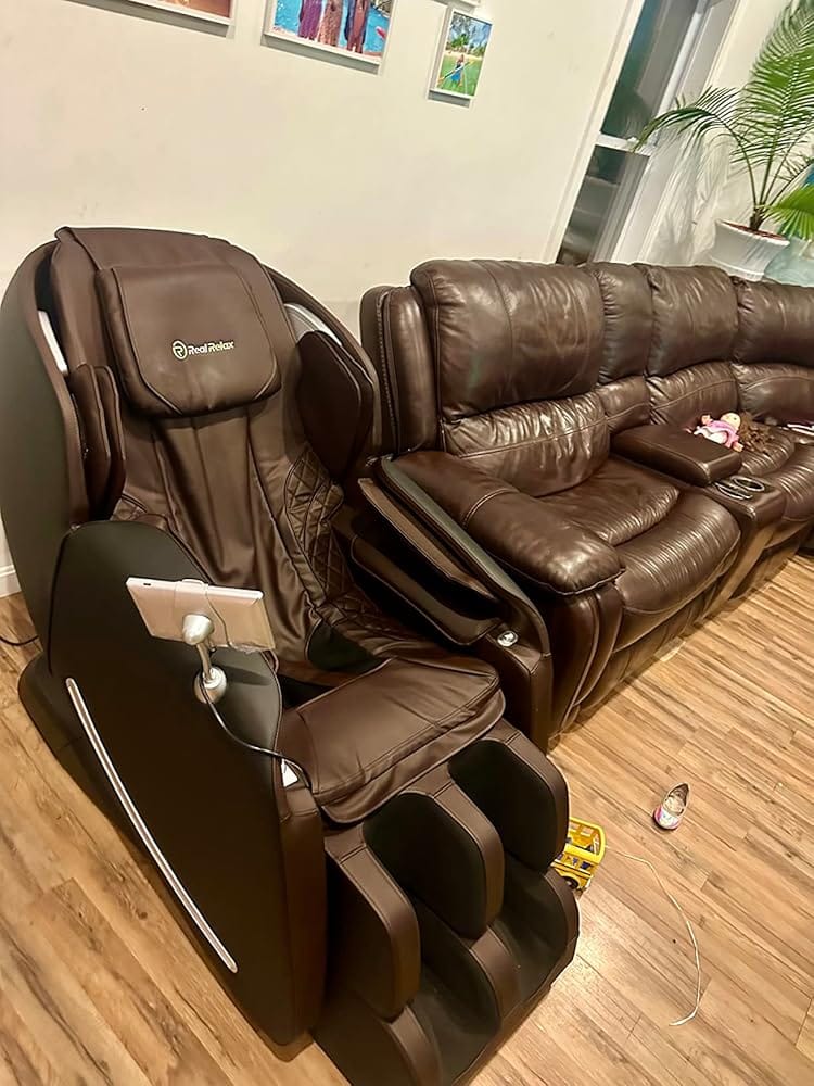 Customer photo review of Favor-06 3D Massage Chair Black