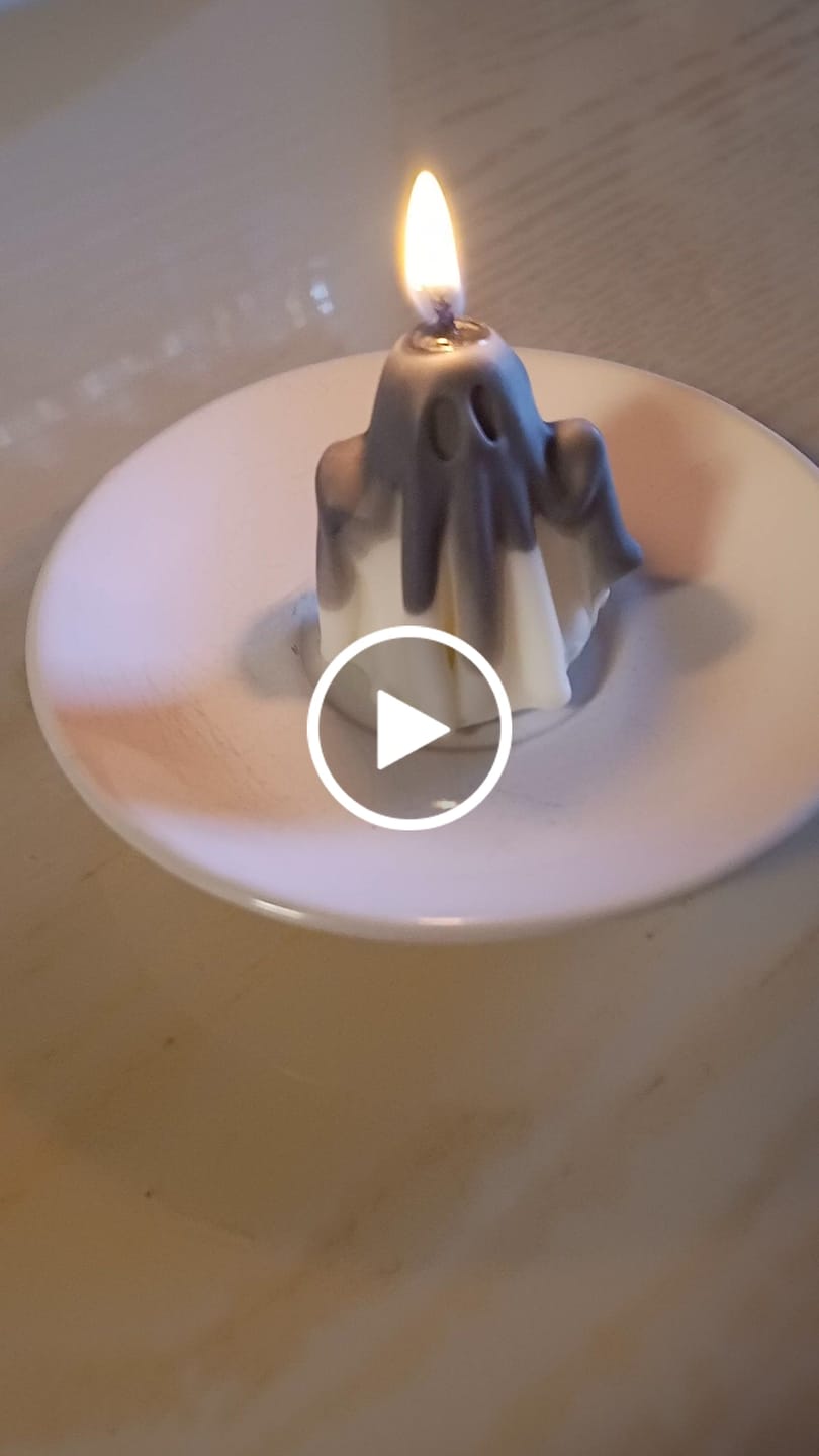 Customer video review of Fragancia CARROT CAKE