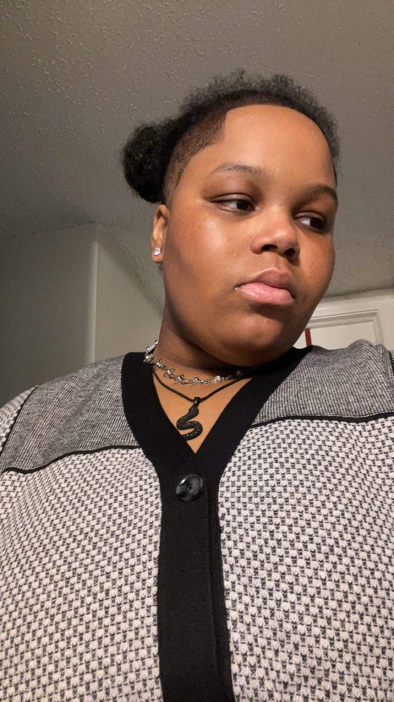 Customer photo review of DYT CHOKER