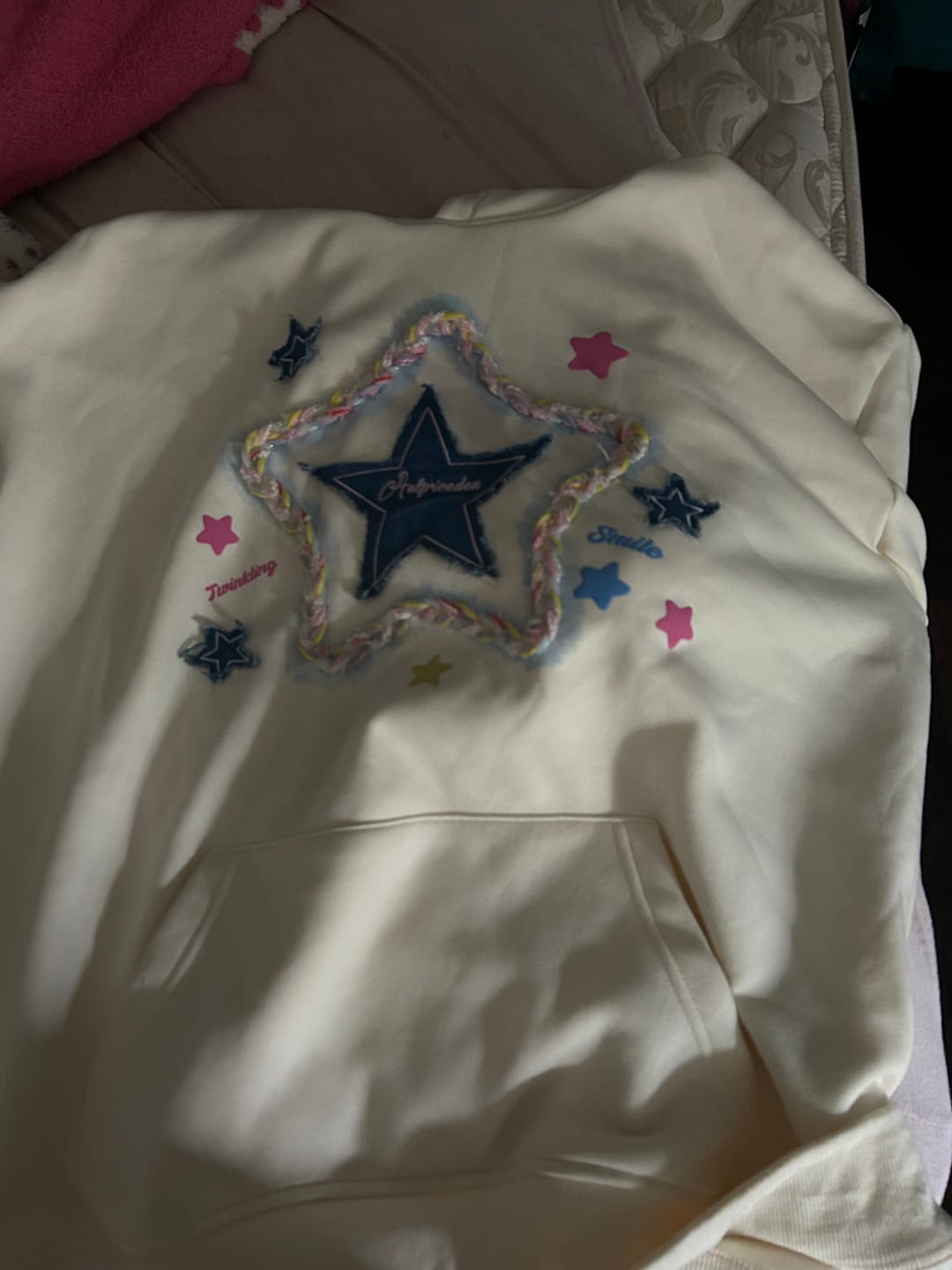 Customer photo review of Special Gift $35 Mystery Box【1 Piece Mystery Hoodie】