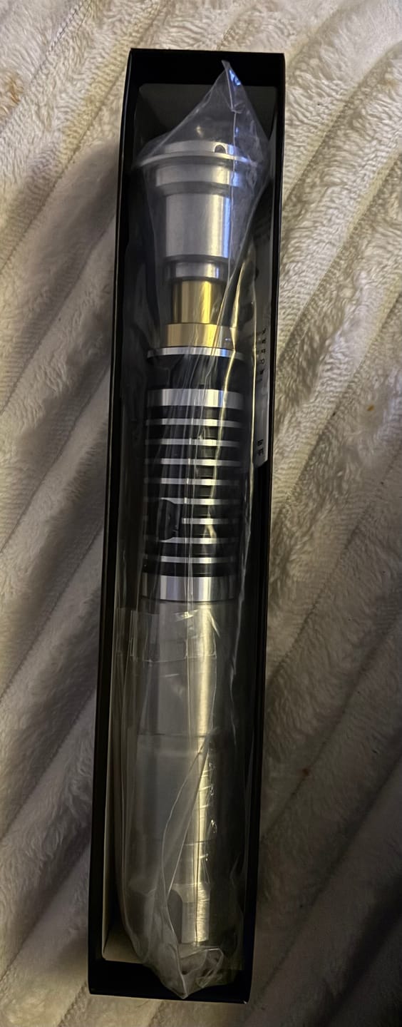 Customer photo review of Thin Neck Saber - Model Luke Spin