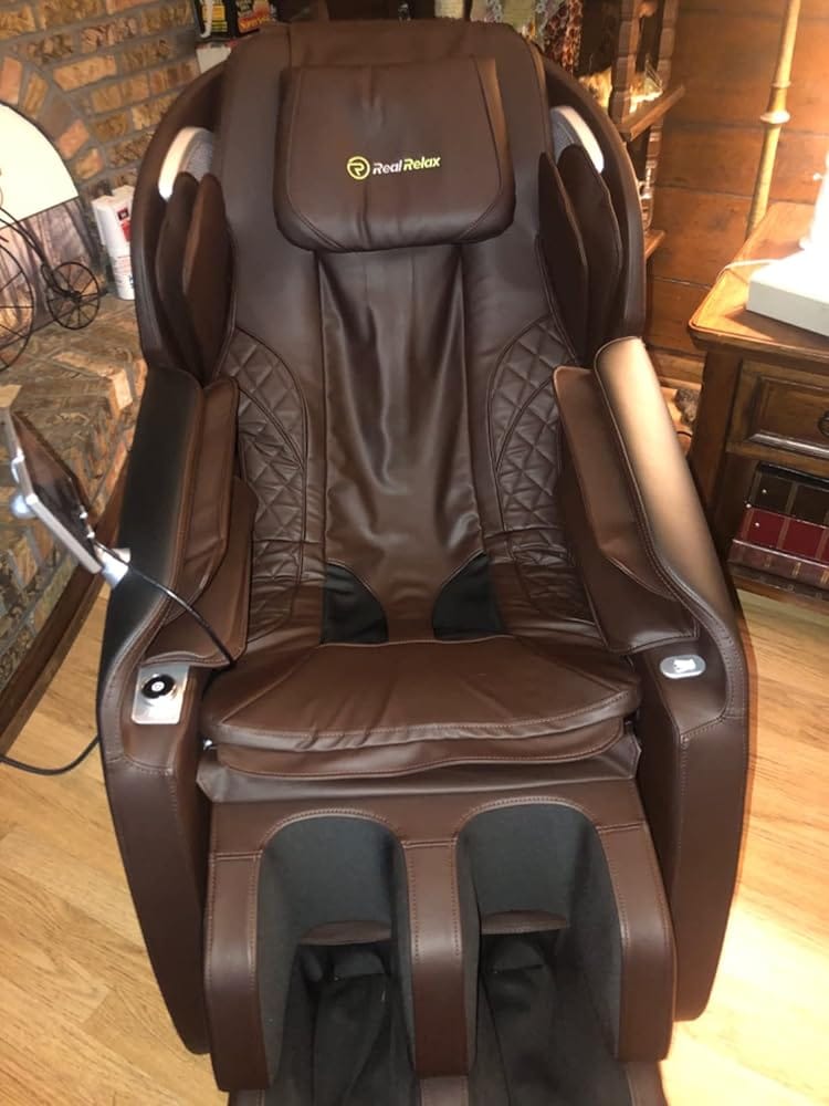 Customer photo review of Favor-06 3D Massage Chair Black