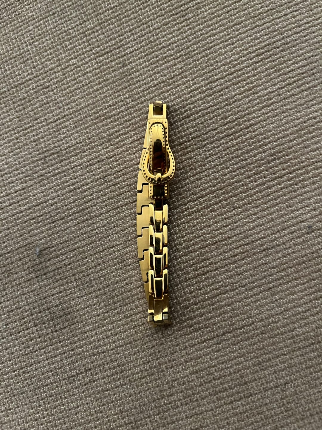 Customer photo review of Rectangular Rhythm Link Bracelet