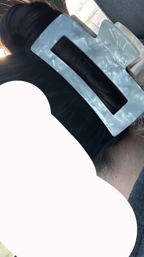 Customer photo review of Large Claw Clip