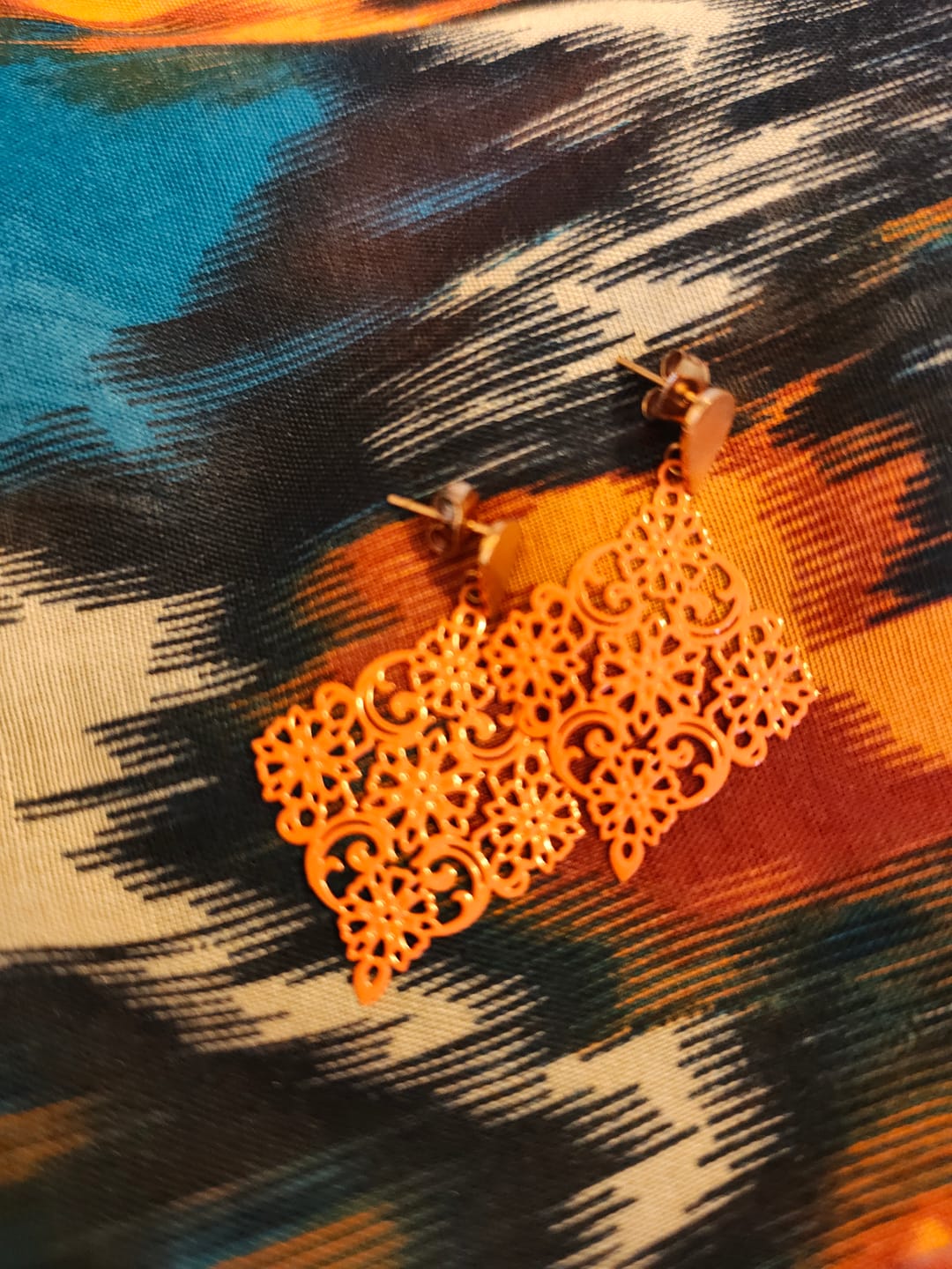 Customer photo review of Ohrring Linnea orange