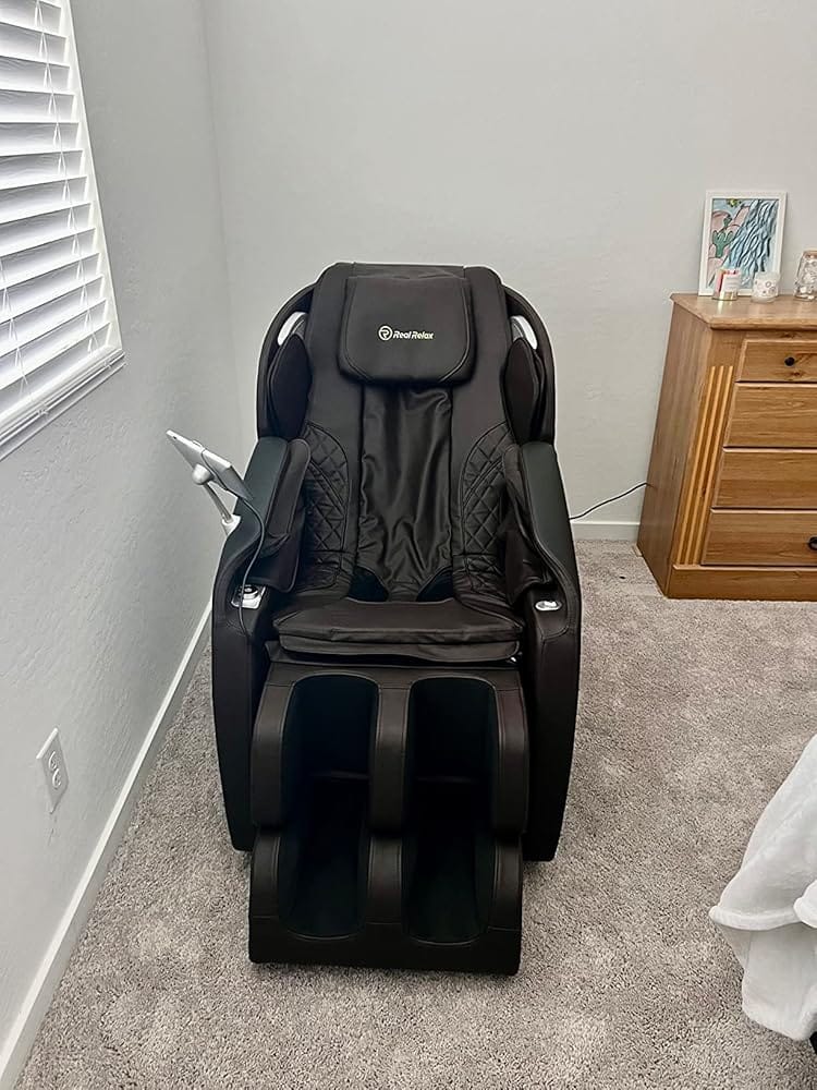 Customer photo review of Favor-06 3D Massage Chair Black