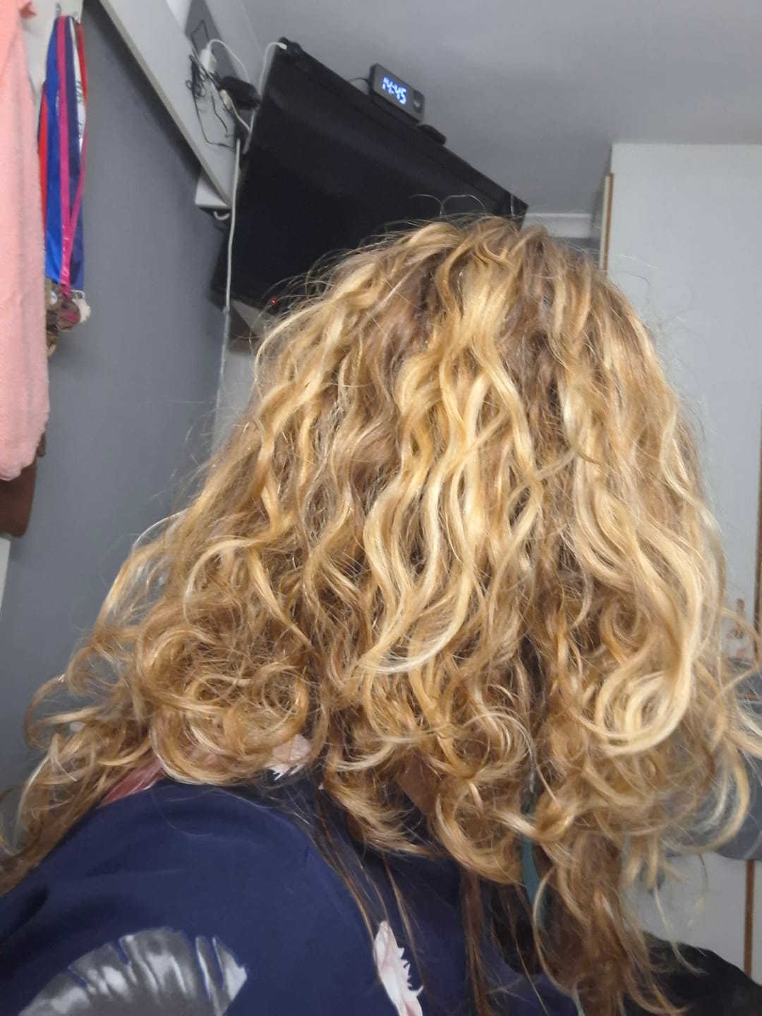 Customer photo review of IntrinsiCurly Me Crème de la Curl Crème 250ml