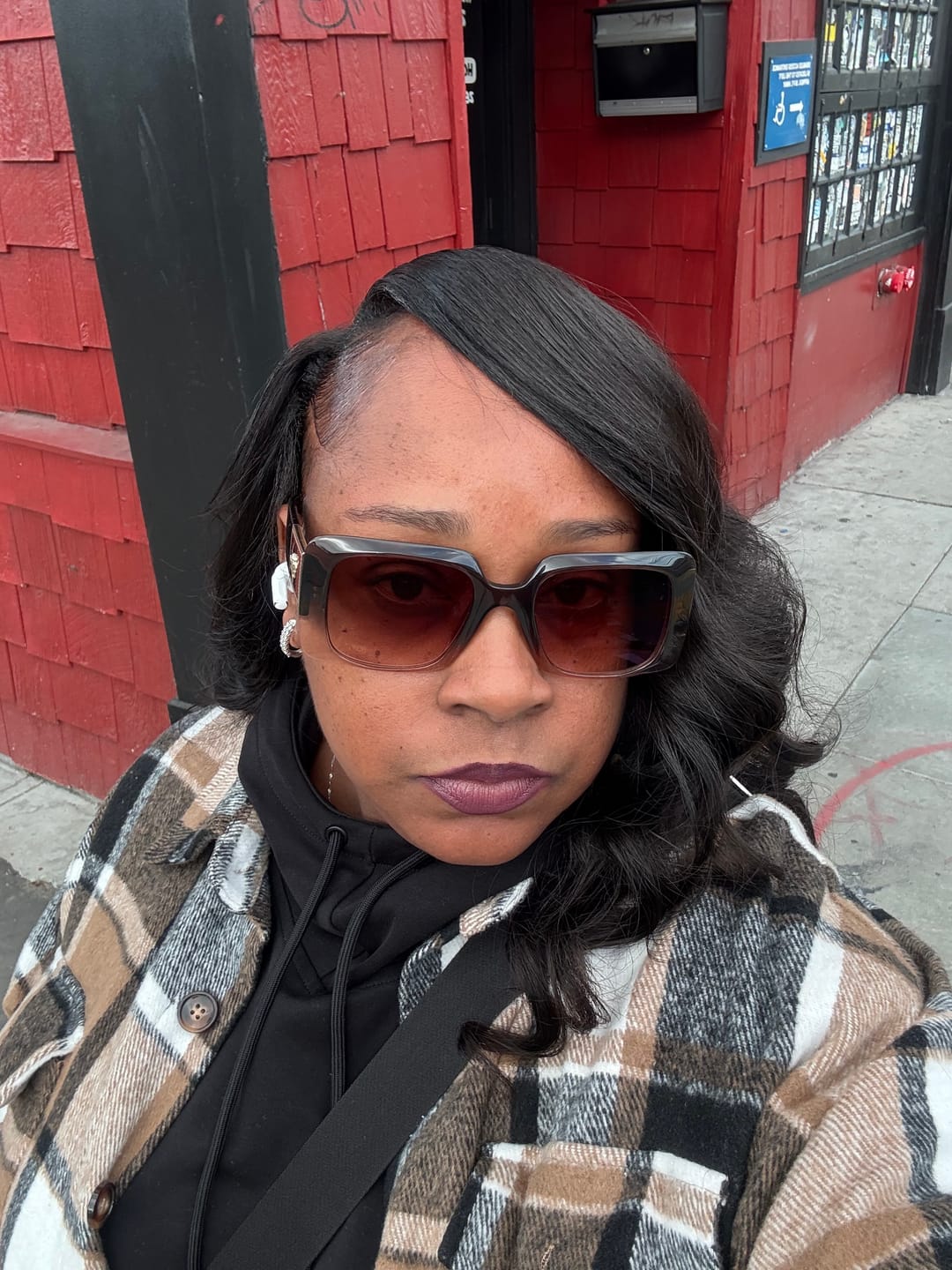 Customer photo review of Indian Wavy Bundle