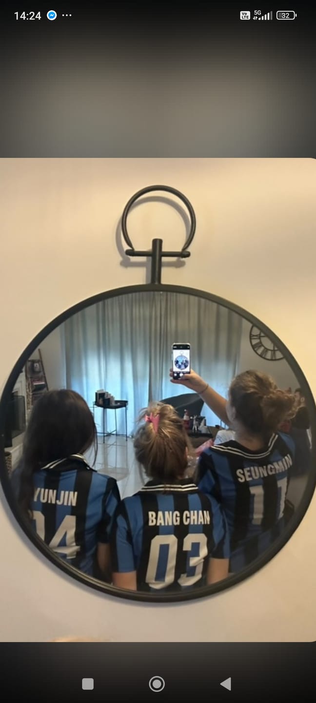 Customer photo review of Kpop SKZ Karma Jersey
