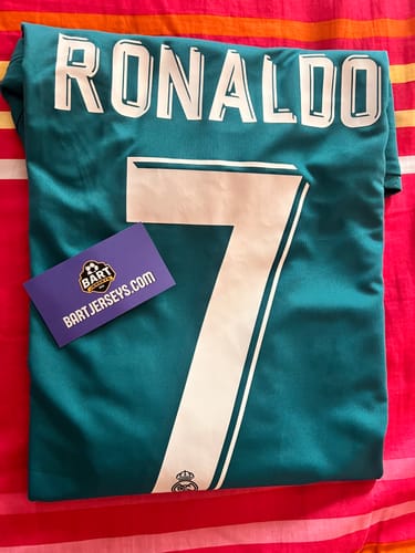 Customer photo review of Real Madrid 16/17 Visita Ronaldo - Manga Larga