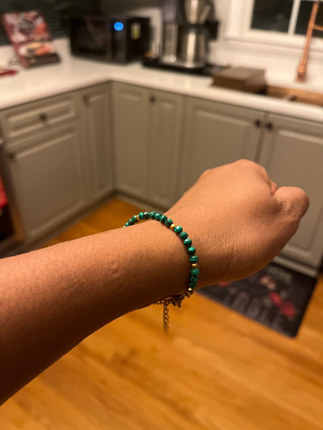 Customer photo review of Gold Link Chain Bracelet