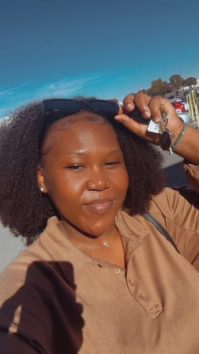 Customer photo review of CurlyMe 3 In 1 Half Wig Afro Kinky Curly Glueless Install Half Wig With Draw-string Beginner Friendly