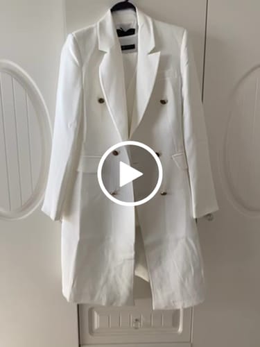 Customer video review of Blazer Tek Ceket Ekru